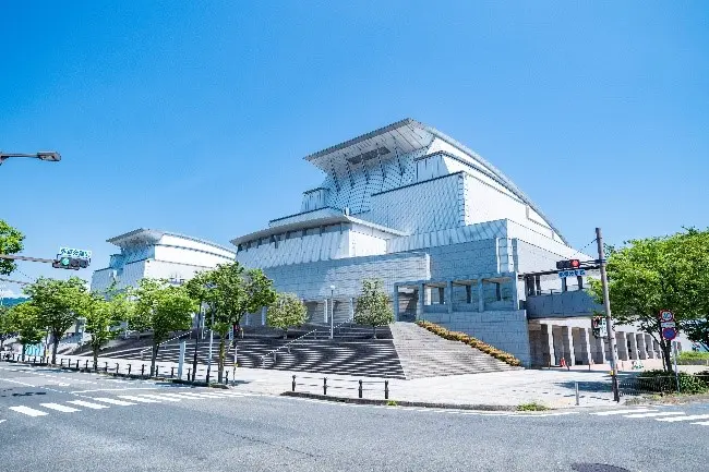 滋賀県立芸術劇場びわ湖ホール