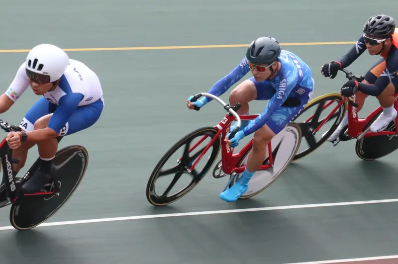 自転車（トラック・レース）の様子