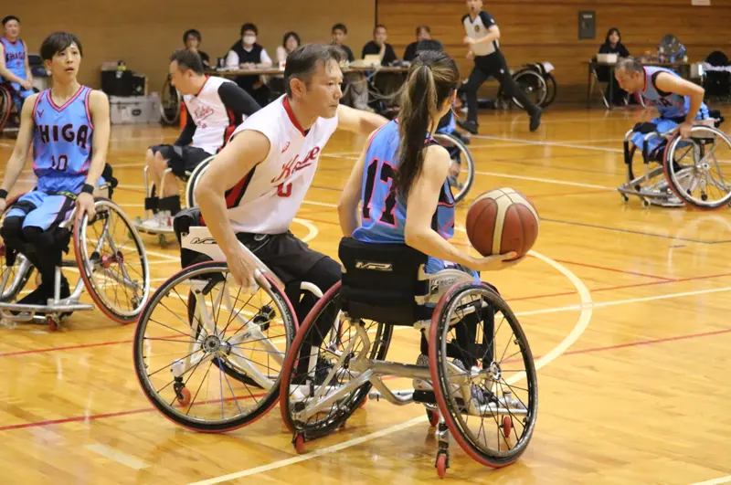 車いすバスケットボール(身)の様子